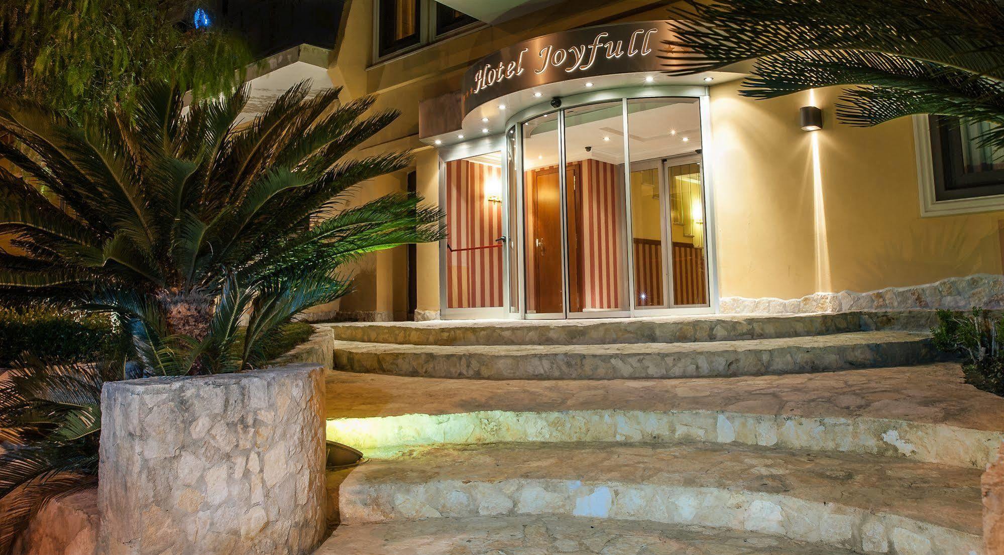 Hotel Joyfull Naples Exterior photo